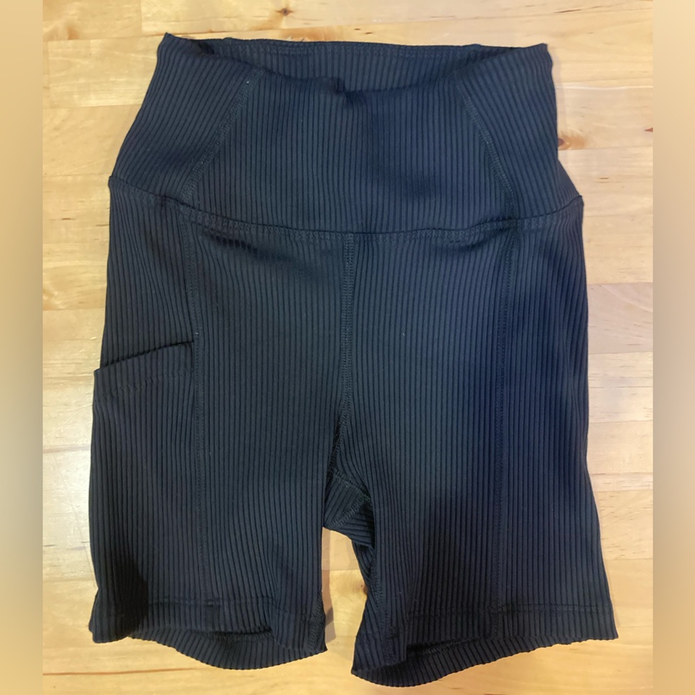 Year of Ours black ribbed biker shorts XS